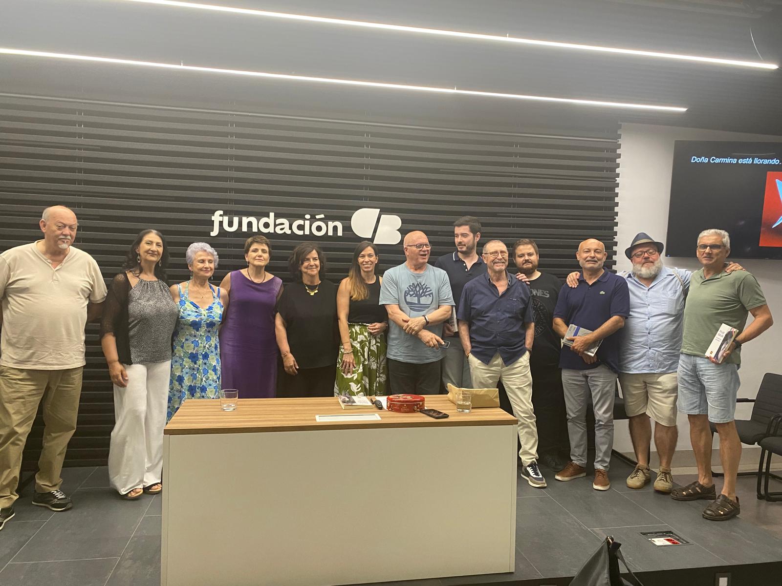 LA ÚLTIMA TERTULIA y PILAR GALÁN